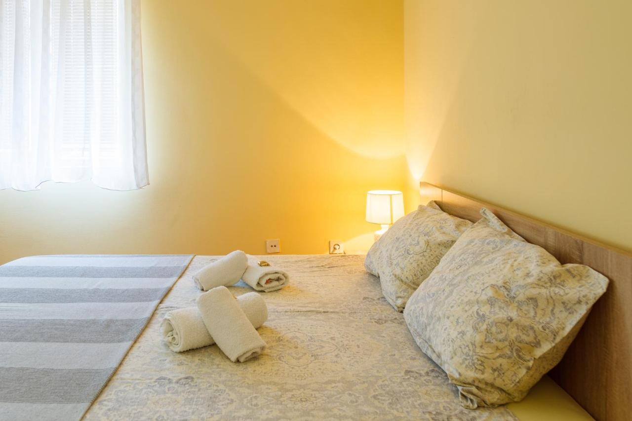 Apartman Bogojevic Golubac Bagian luar foto